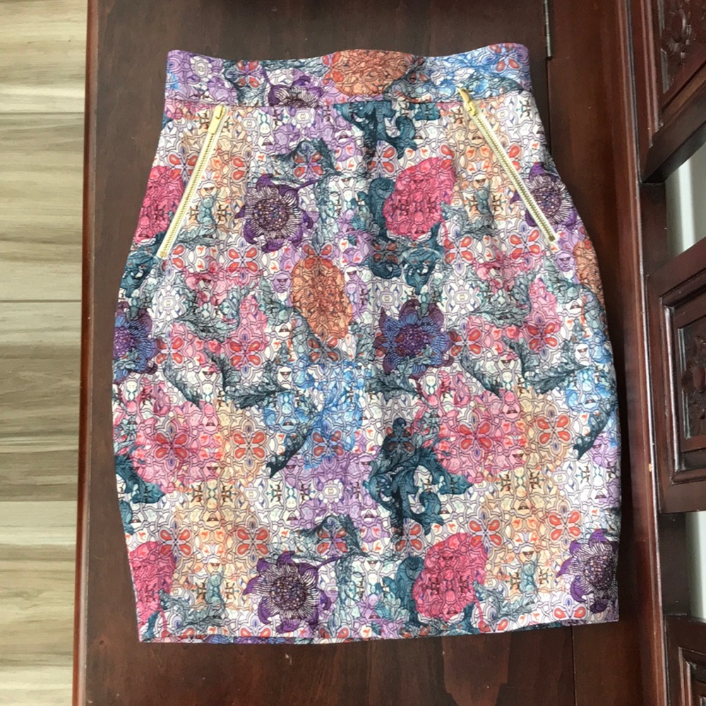 Multicolor high waisted skirt